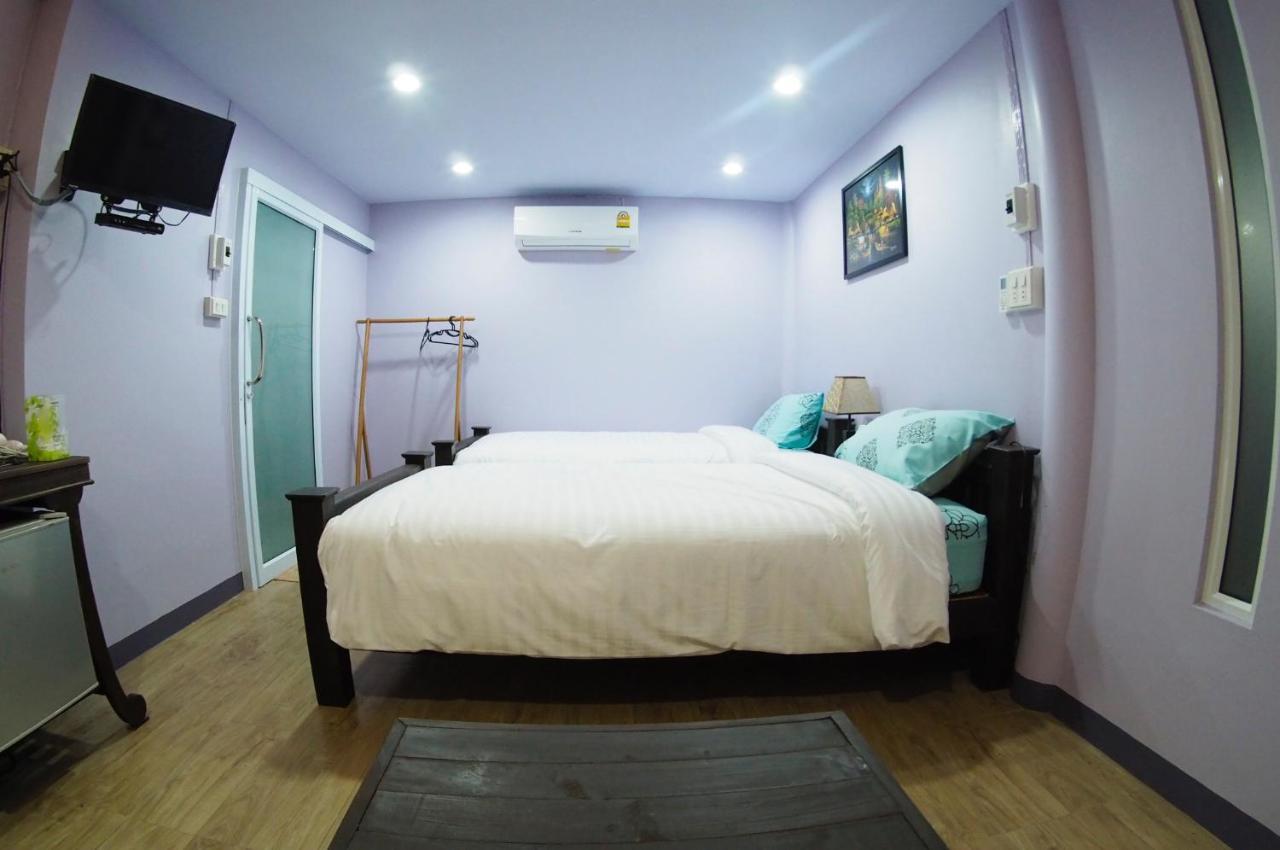 Pan Din Boutique Guest House Ayutthaya Exteriér fotografie